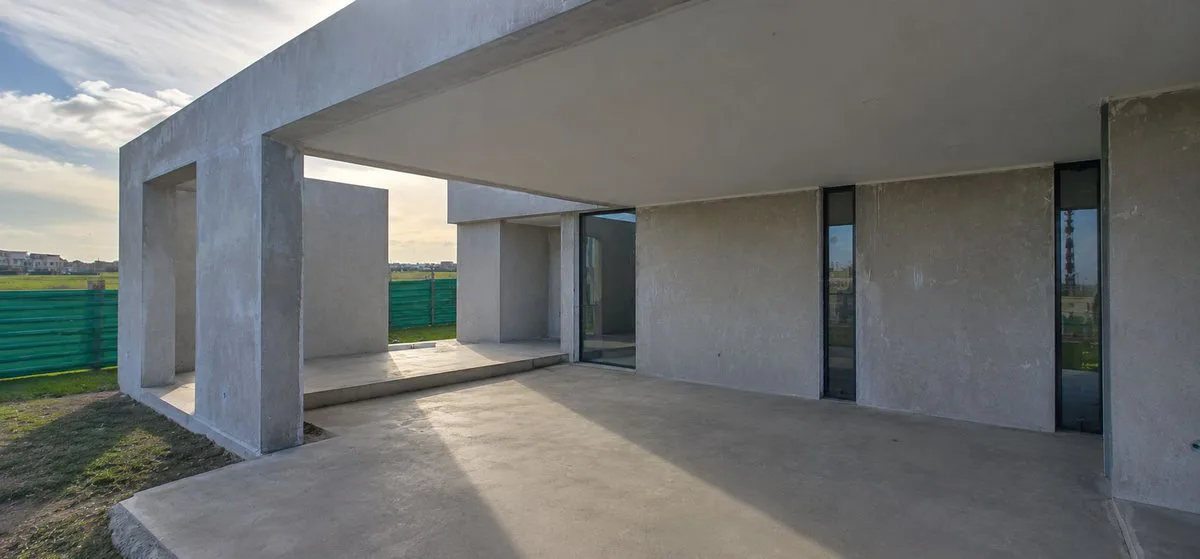Casa en Venta a Estrenar en barrio Amarras foto 3