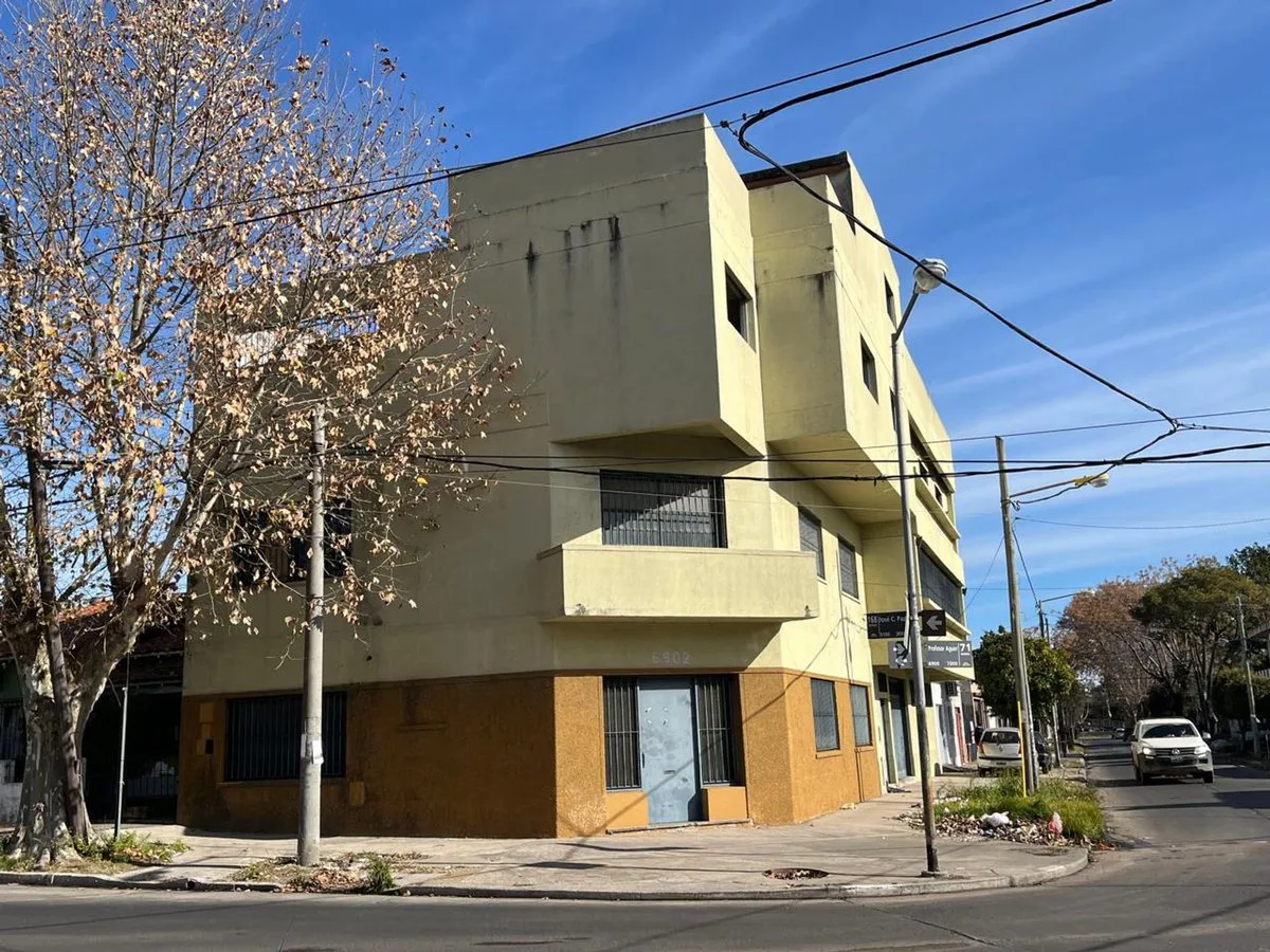 VENTA EDIFICIO JOSE LEON SUAREZ foto 3