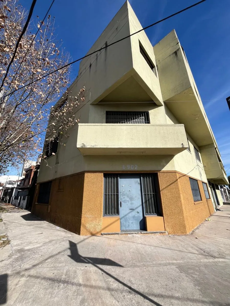 VENTA EDIFICIO JOSE LEON SUAREZ foto 4