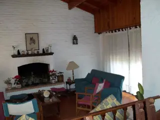 Chalet Zona Golf muy amplia 5 habitaciones a 4 cuadras de la playa en Alquiler Pinamar, foto 2