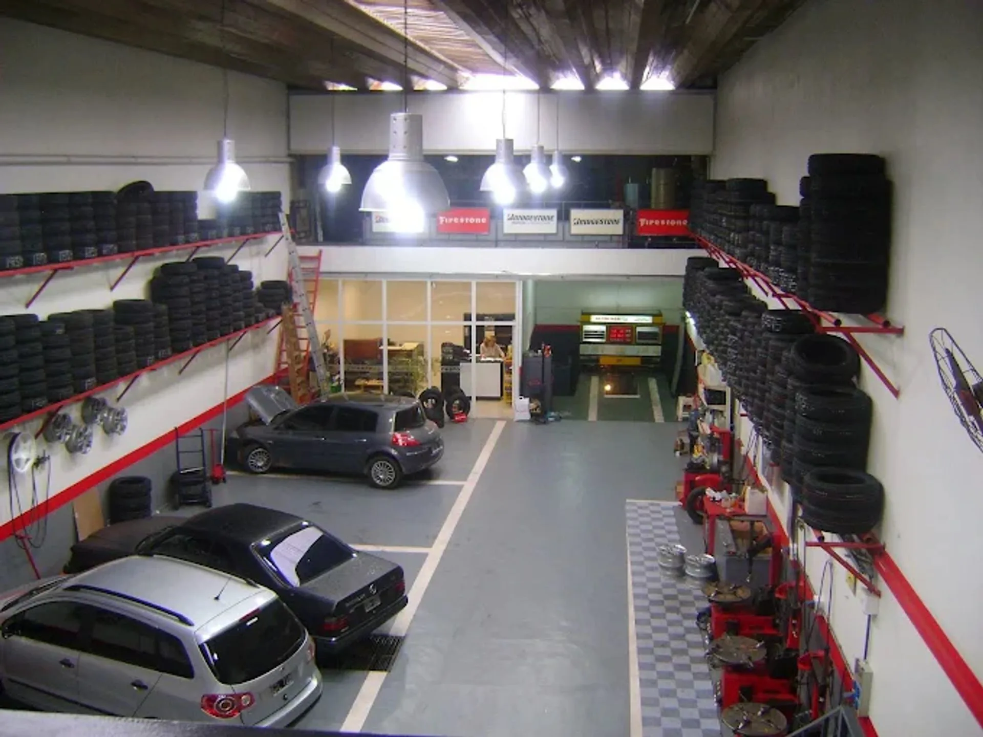 VENTA LOCAL COMERCIAL EN  OLIVOS foto 3