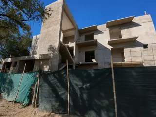 VENTA DE LOCAL COMERCIAL A ESTRENAR GODOY CRUZ foto 3