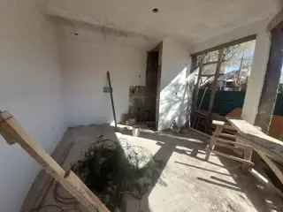 VENTA DE LOCAL COMERCIAL A ESTRENAR GODOY CRUZ foto 5