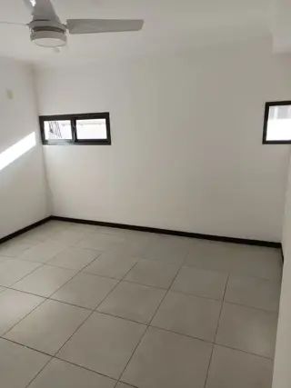 ALQUILER MONOAMBIENTE CENTRICO EXCELENTE ESTADO foto 5