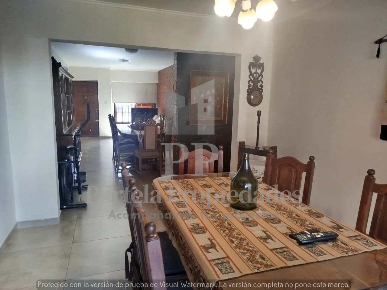 CHALET DE 4 AMBIENTES CON PILETA Y QUINCHO EN ITUZAINGÓ foto 5