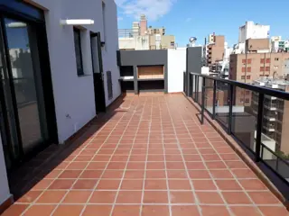 NUEVA CÓRDOBA + VENTA DEPTO 2 DORMITORIOS CON 2 TERRAZAS UNICAS + CATEGORIA + AMENITES foto 3