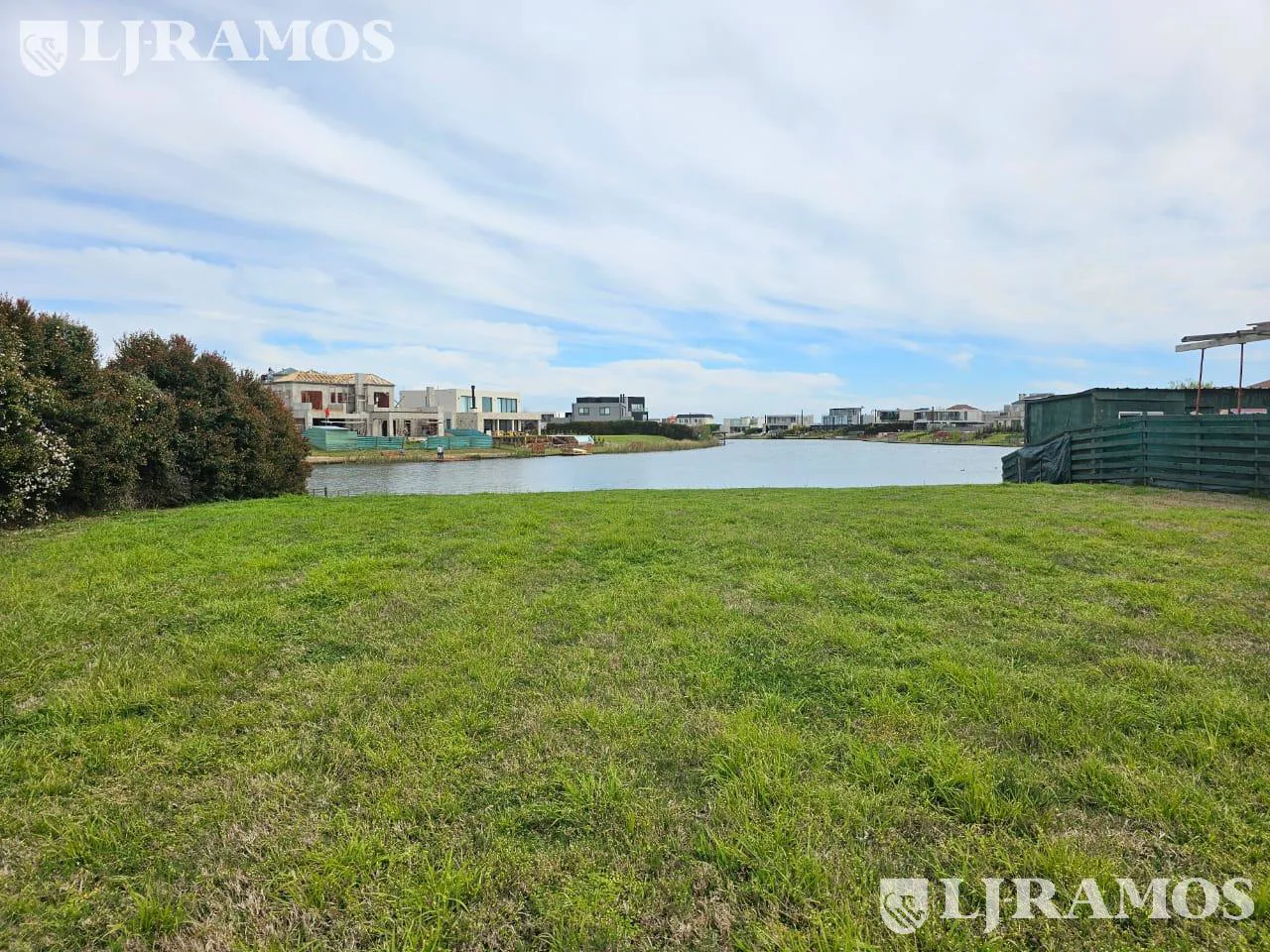 Terreno al lago en venta en el Barrio Muelles, Puertos / Escobar foto 5