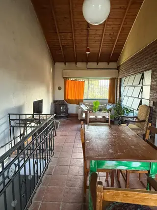 GALPON CON VIVIENDA 3 AMBIENTES EN PLANTA ALTA foto 2