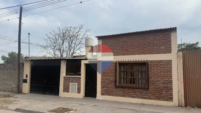 VENTA DE CASA 3 DORMITORIOS, 200 m2 SAN PEDRITO