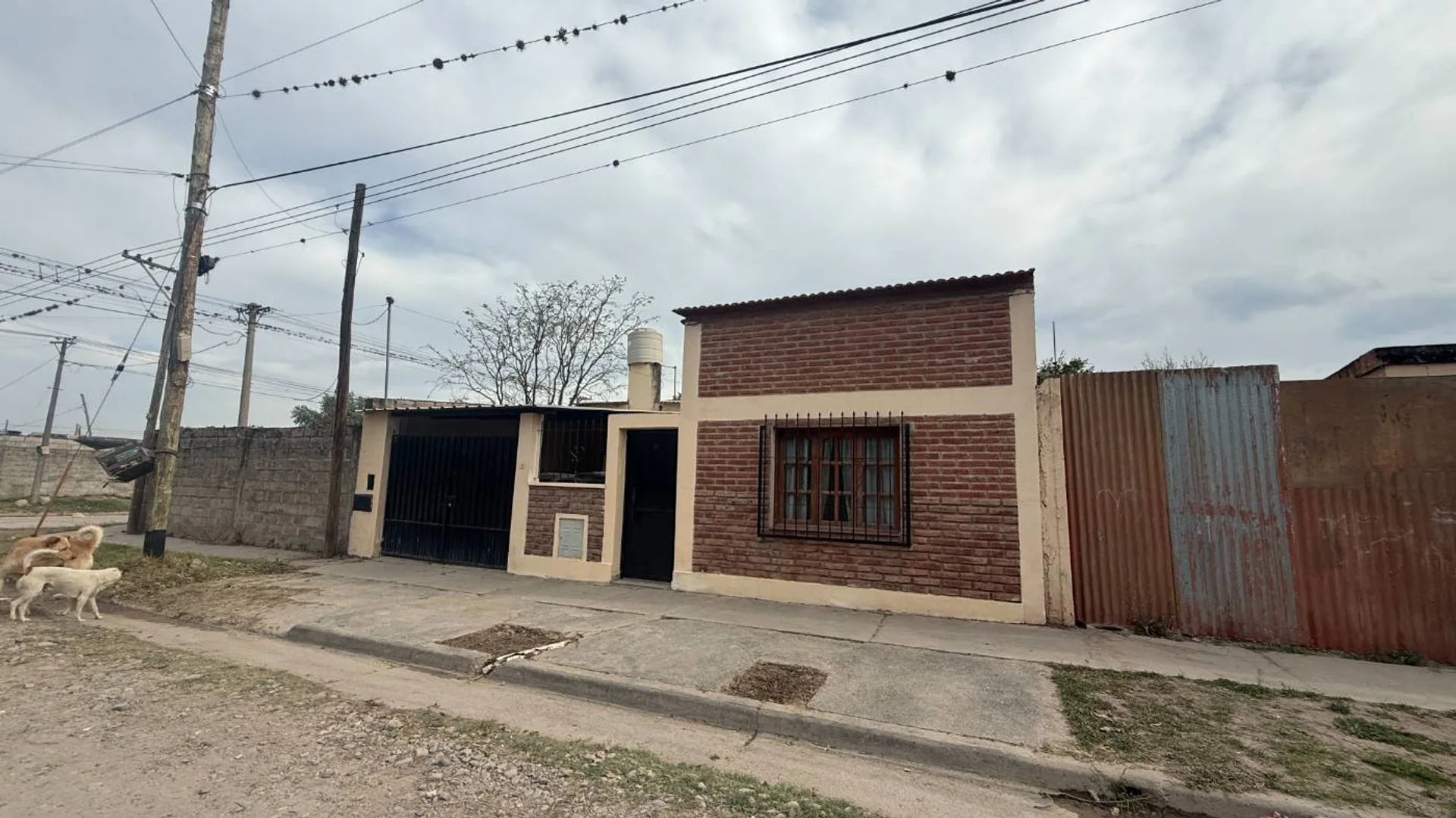 VENTA DE CASA 3 DORMITORIOS, 200 m2 SAN PEDRITO foto 3
