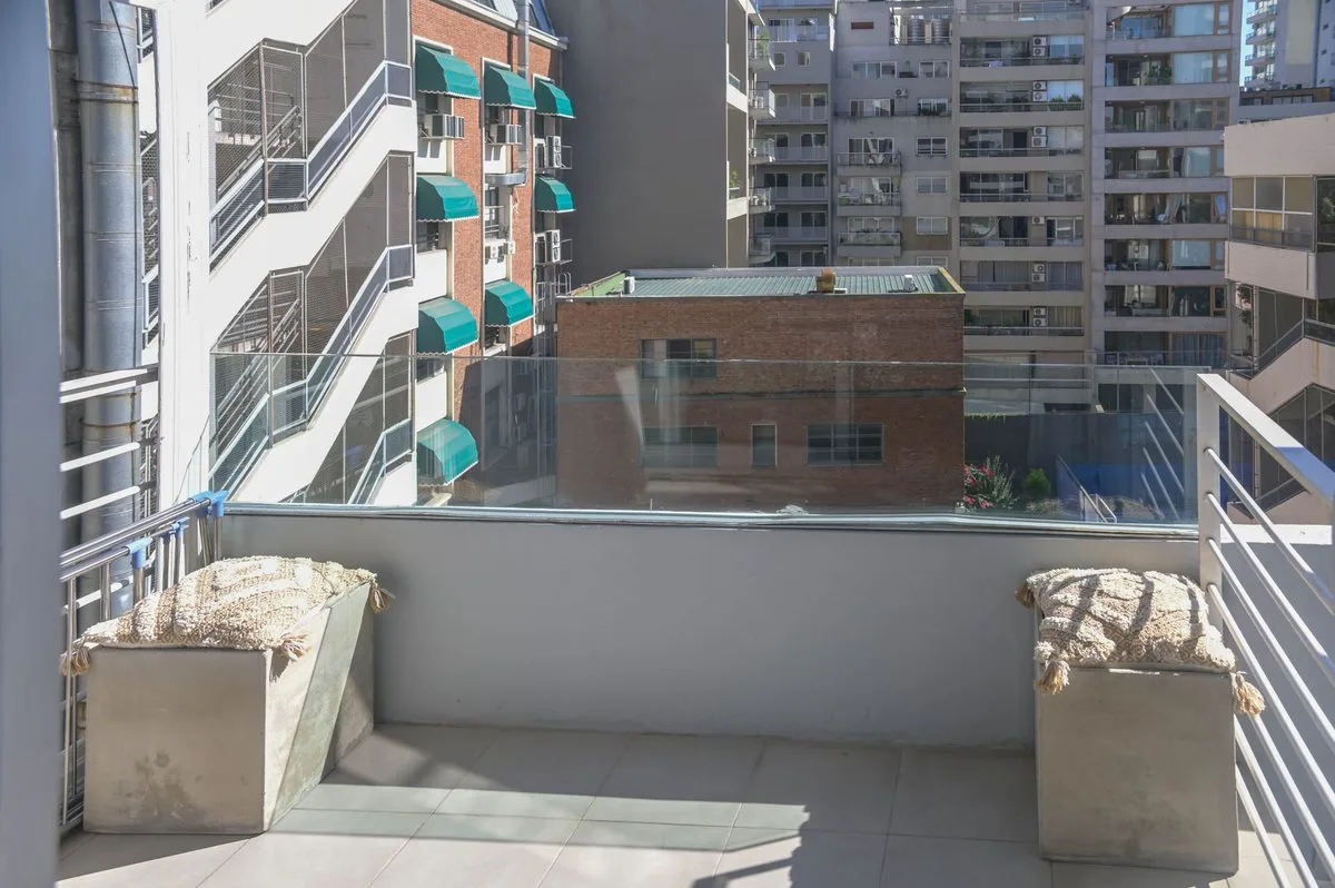 Alquiler Monoambiente c/balcon amoblado foto 3