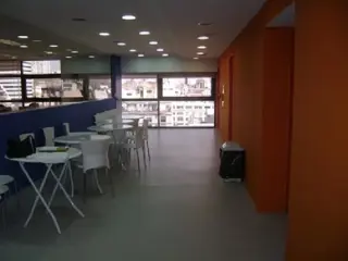 OFICINA DE 720 MTS EN ALQUILER foto 4