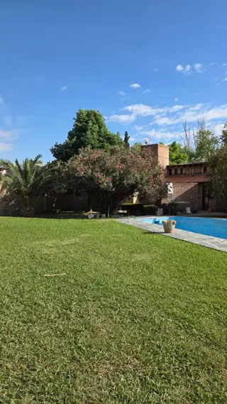 EXCELENTE CASA EN VENTA CARRIL GODOY CRUZ foto 1