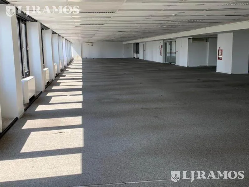Oficina en alquiler en Retiro - LEANDRO N. ALEM 1050 -Piso  2 foto 2