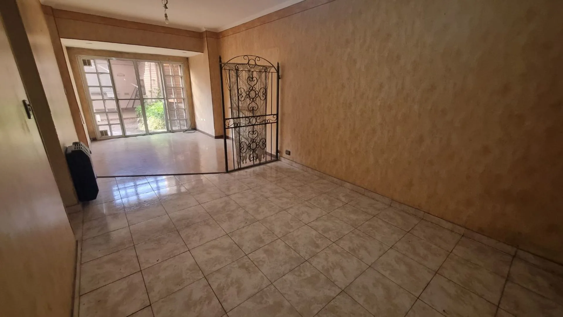 VENTA DEPTO TIPO CASA 3 AMB PATIO CIUDAD EVITA foto 4