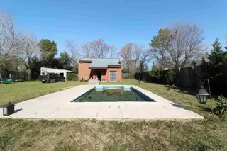 CASA QUINTA 1600 M2 barrio Malvinas gral Rodriguez foto 2