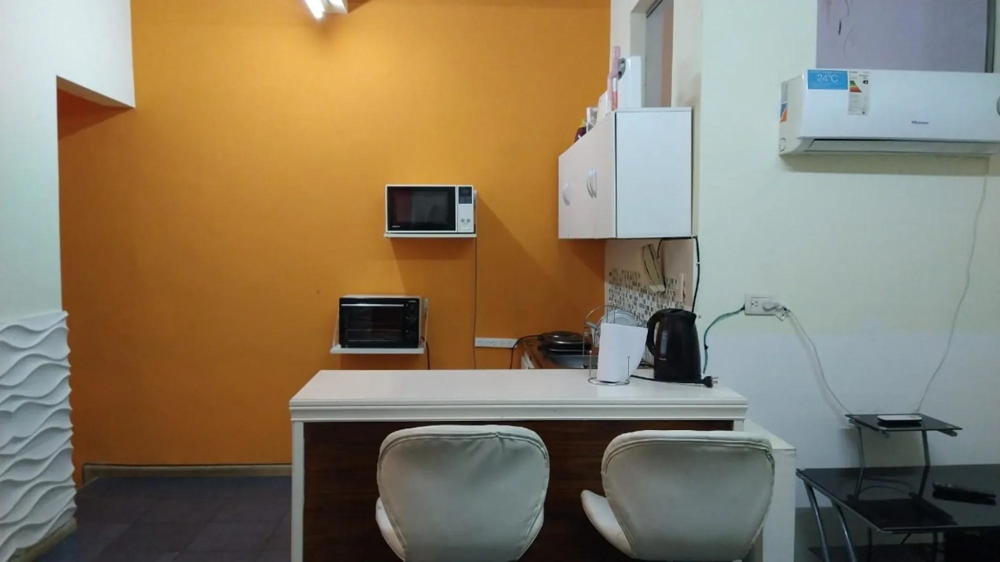 2-bedroom apartment in San Nicolás – photo 7 of 18