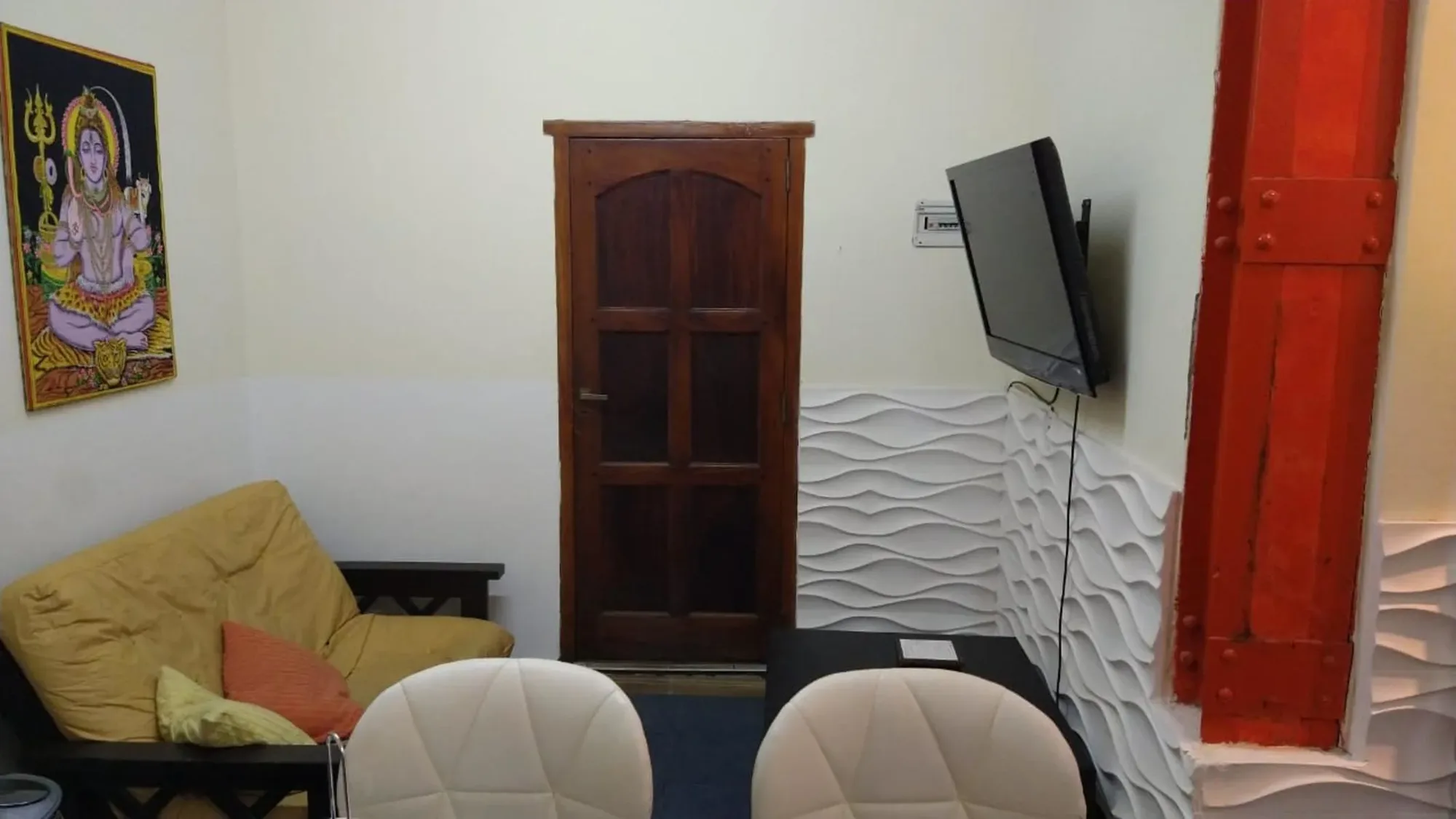 2-bedroom apartment in San Nicolás – photo 17 of 18