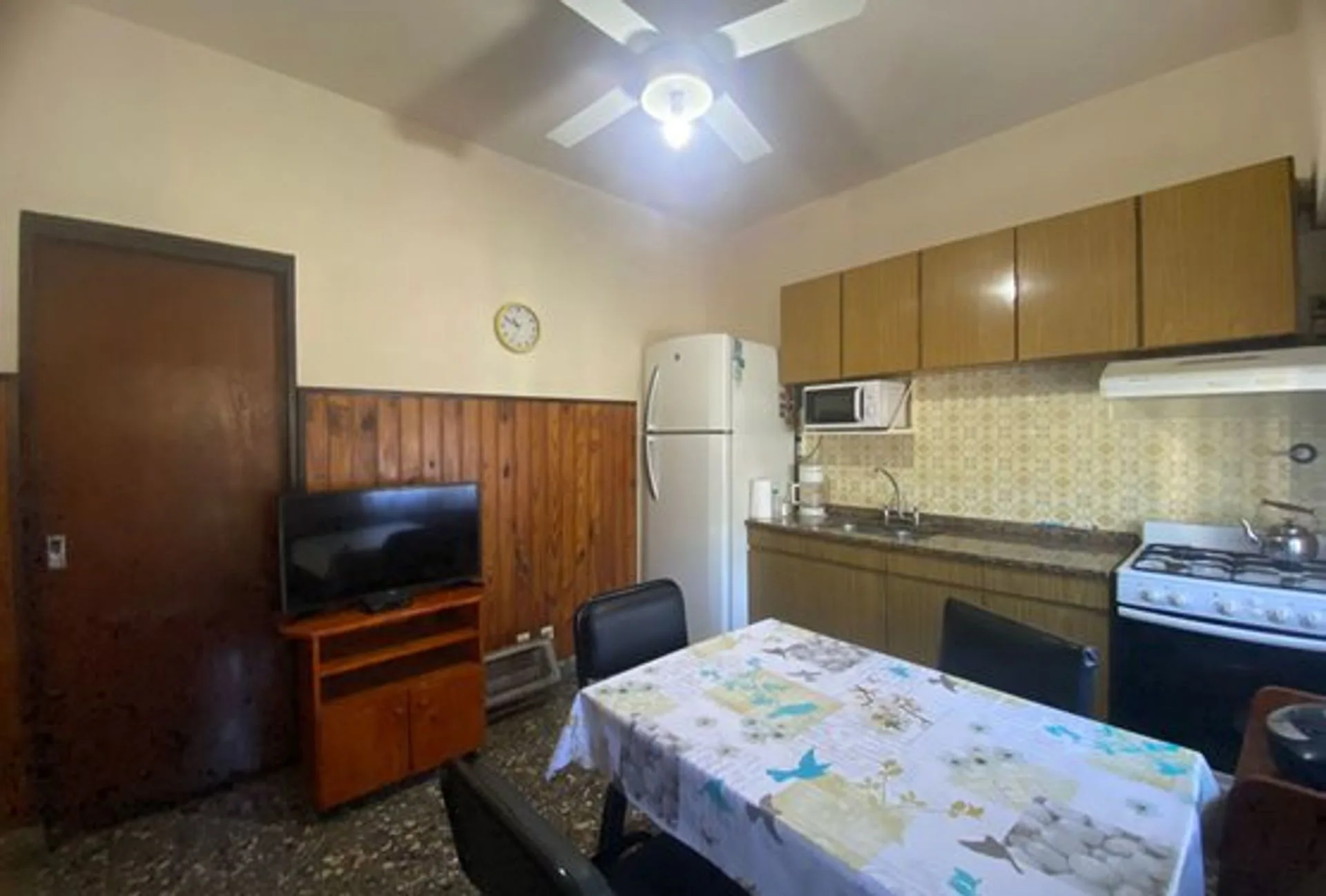 VENTA CASA 5 AMBIENTES VILLA MADERO C/ PILETA foto 5