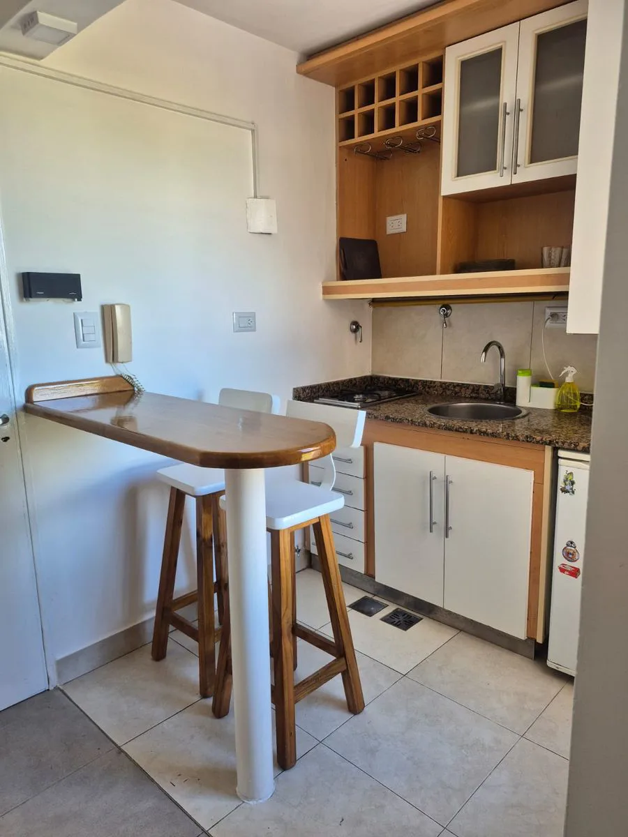 Studio apartment in Palermo – photo 9 of 23