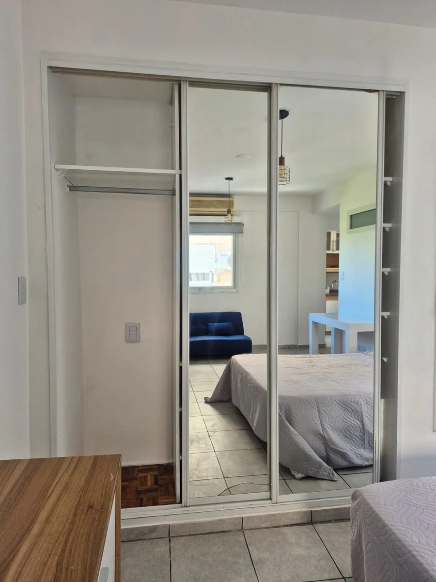 Studio apartment in Palermo – photo 20 of 23