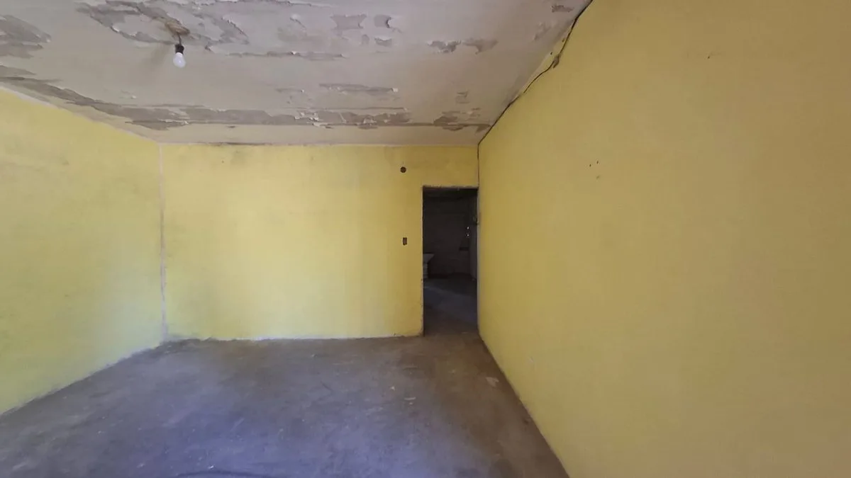 VENTA DE CASA A REFACIONAR B° BALCON, 3 AMBIENTES foto 4