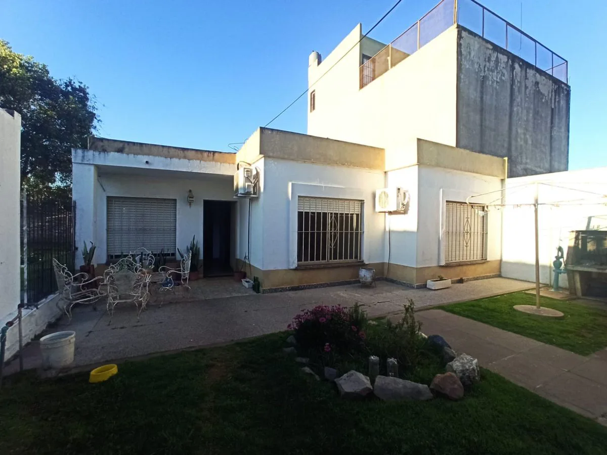 CASA 4AMB  MORENO  APTO CREDITO IDEAL 2 VIVIENDAS foto 4
