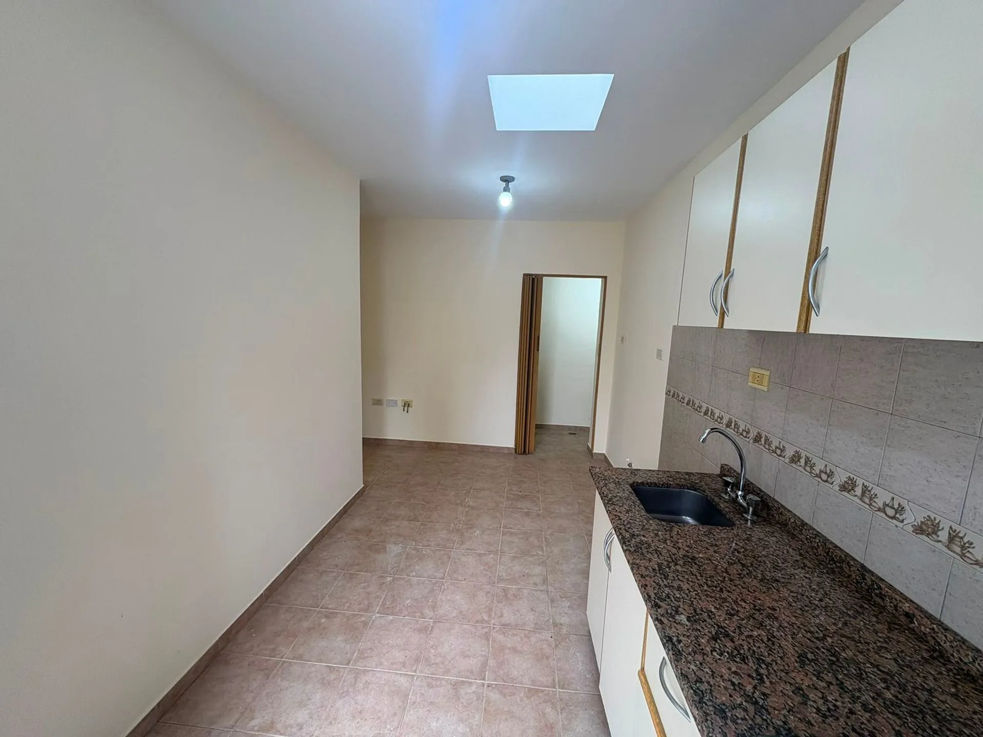 ALQUILER-CASA-2 AMB- VILLA MADERO foto 5