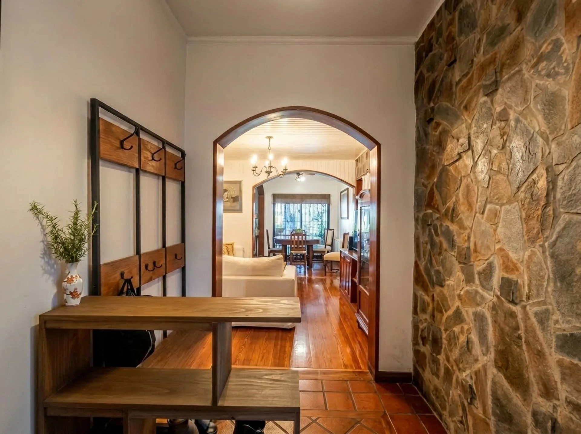 CASA EN VENTA 3 AMB MAS ESCRITORIO TIGRE RINCON foto 4