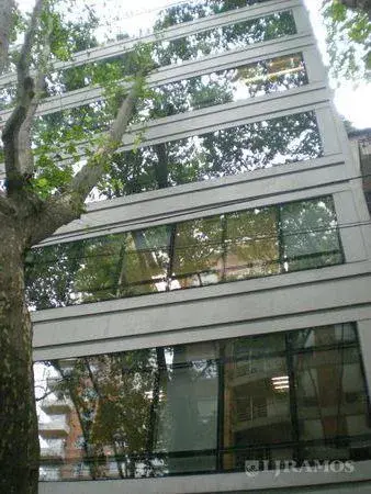 Oficina en alquiler – Planta completa de 240 m² – Belgrano