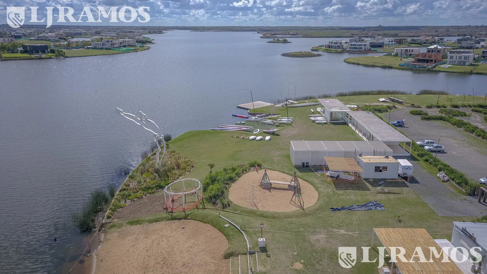 Terreno en venta en Puertos Acacias Troncal con vistas a la laguna PG foto 5