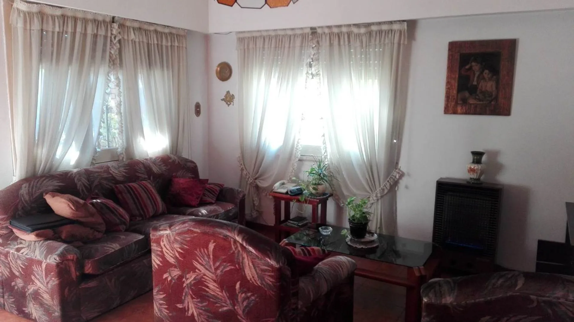 VENTA DE CASA 3 AMB CON COCHERA QUILMES OESTE foto 2