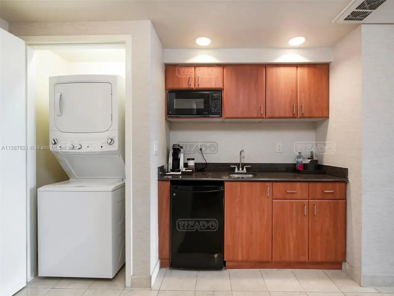 18001 Collins Ave #811 18000 foto 2