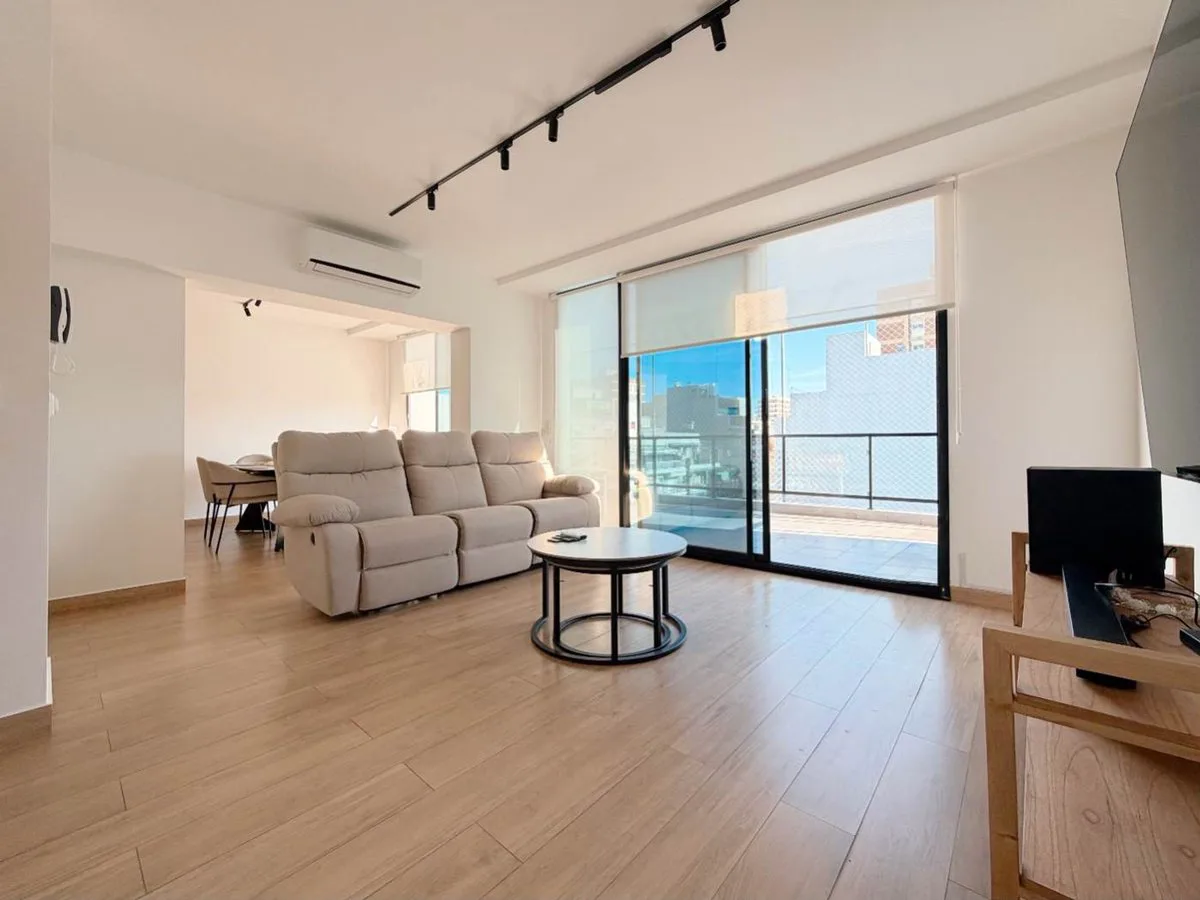 VENTA PISO DÚPLEX 4 AMB TERRAZA COCHERA BELGRANO foto 2