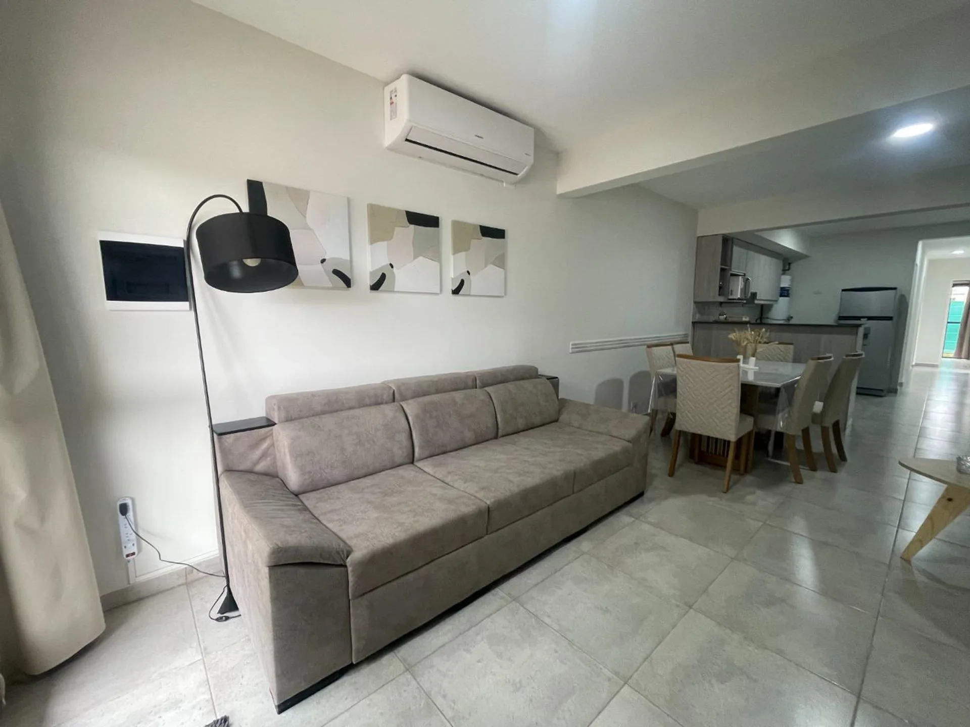 VENTA Bº PRIVADO CASA 3 HAB 2 BAÑOS foto 2