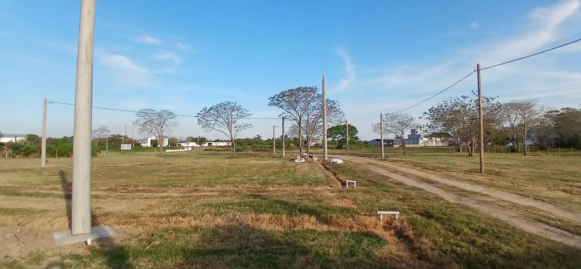 TERRENO EN VENTA SOBRE AVENIDA ALEM – GOYA