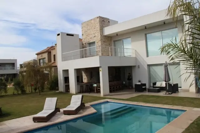 Excelente e inmejorable casa de 5 ambientes- NORDELTA