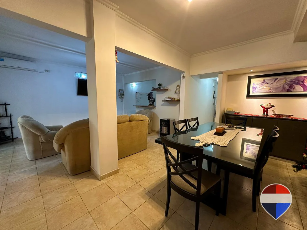 CASA EN VENTA EN SAN VICENTE CON PILETA Y COCHERA foto 4