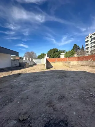 Importante terreno en alquiler foto 1