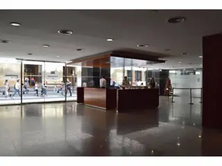 SAN MARTIN-Btmé.Mitre PISO 440M2 &ampampampquotAAA&quot Planta Libre Recep.+2 Islas Trab.+Desp.+ SALA DIRECTORIO foto 2