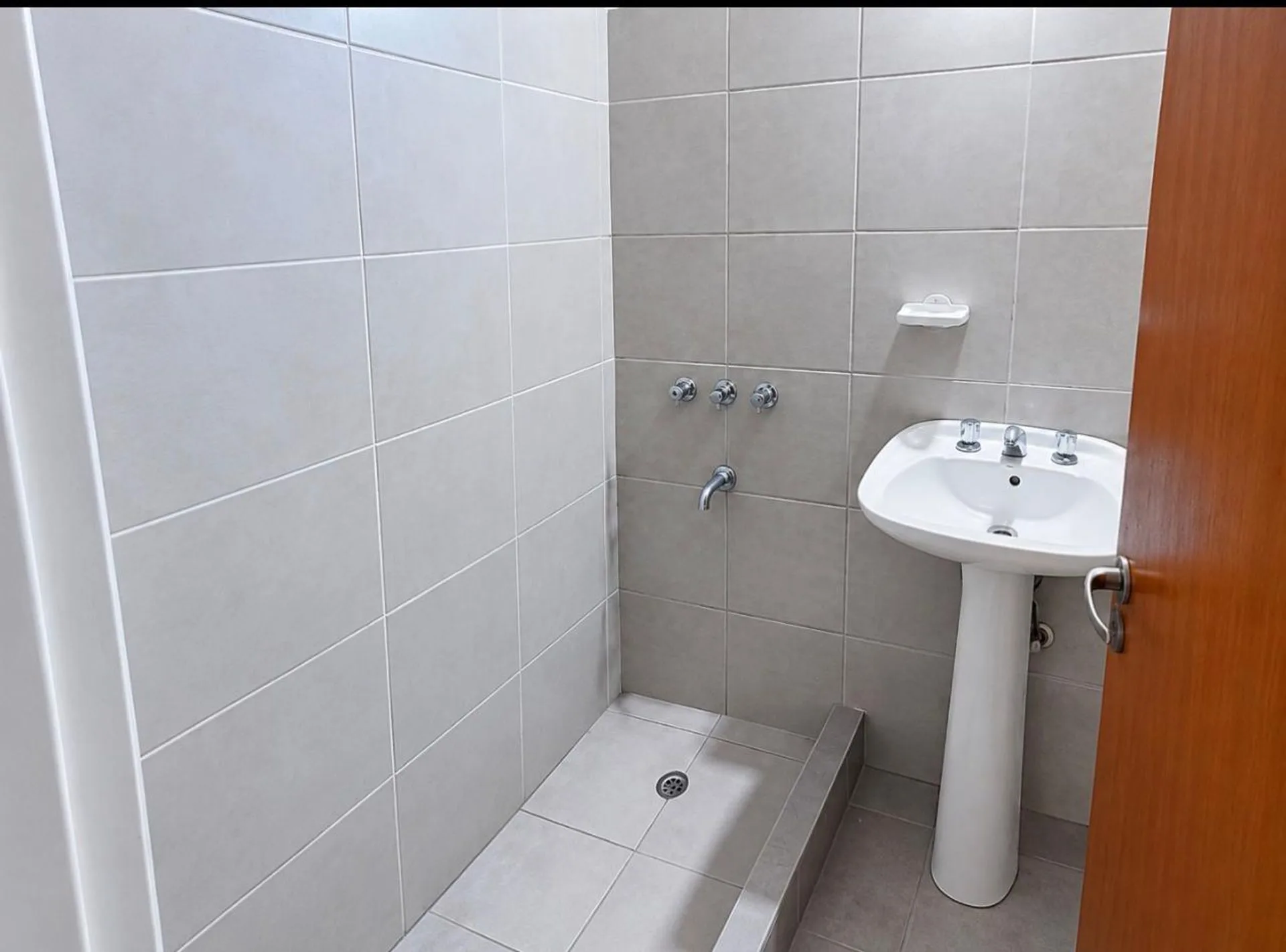 PH EN VENTA SIN EXPENSAS, VILLA INSUPERABLE foto 3