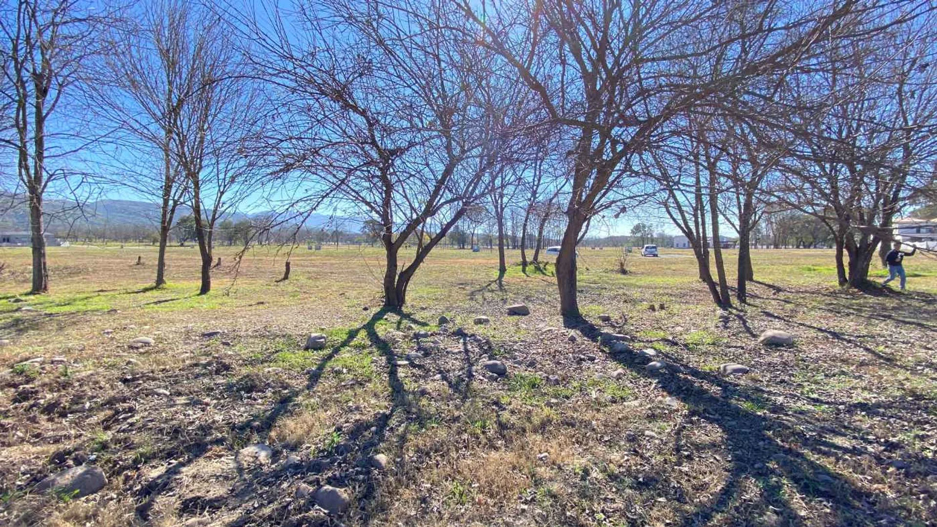 Venta terreno en Club de Campo La Arbolada Salta foto 5