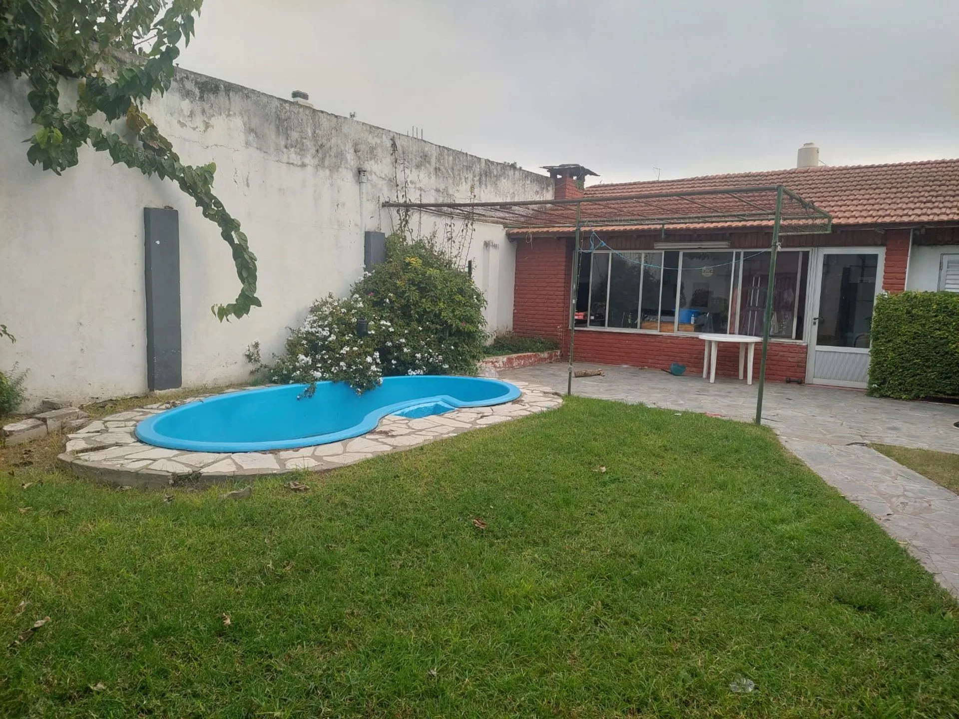 Venta de casa en Hurlingham con terreno de 333m2 foto 5