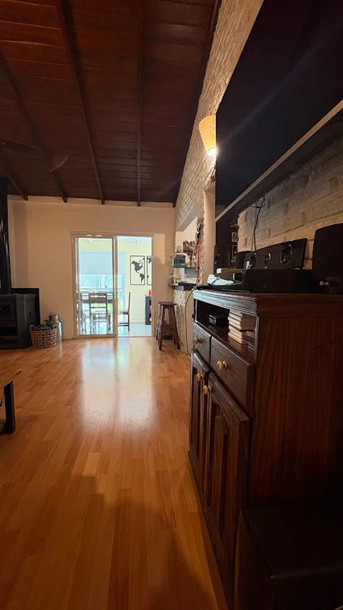 VENTA CASAQUINTA CON PARQUE PILETA LA LONJA PILAR foto 2