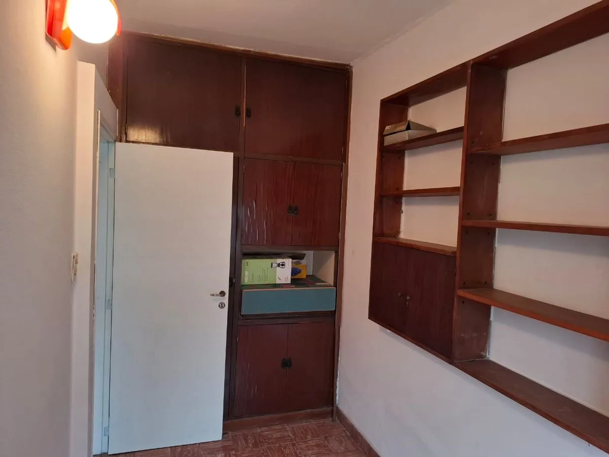 CASA EN VENTA  EN MARIANO ACOSTA, PDO. MERLO. foto 2
