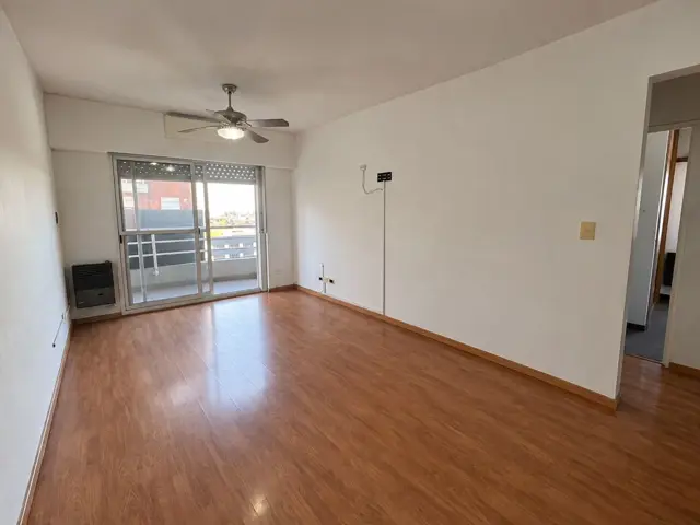 VENTA DPTO 3 AMB EN SARANDI