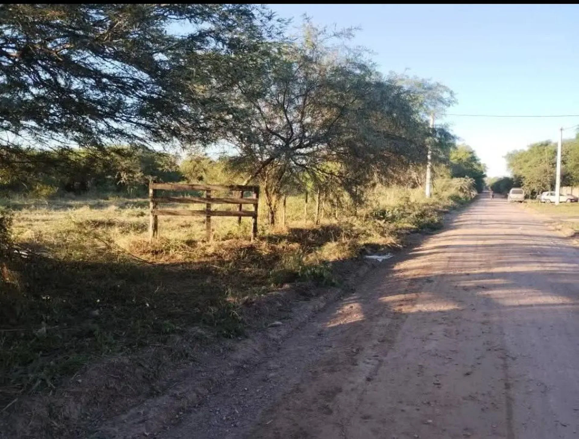 VENTA DE LOTE MAQUITO - CAMINO EL TUFI foto 2