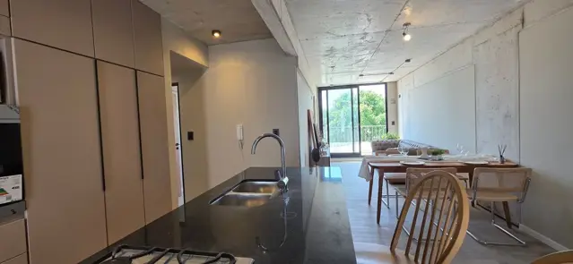 VENTA DEPARTAMENTO 2 DORMITORIOS BALCÒN. PICHINCHA