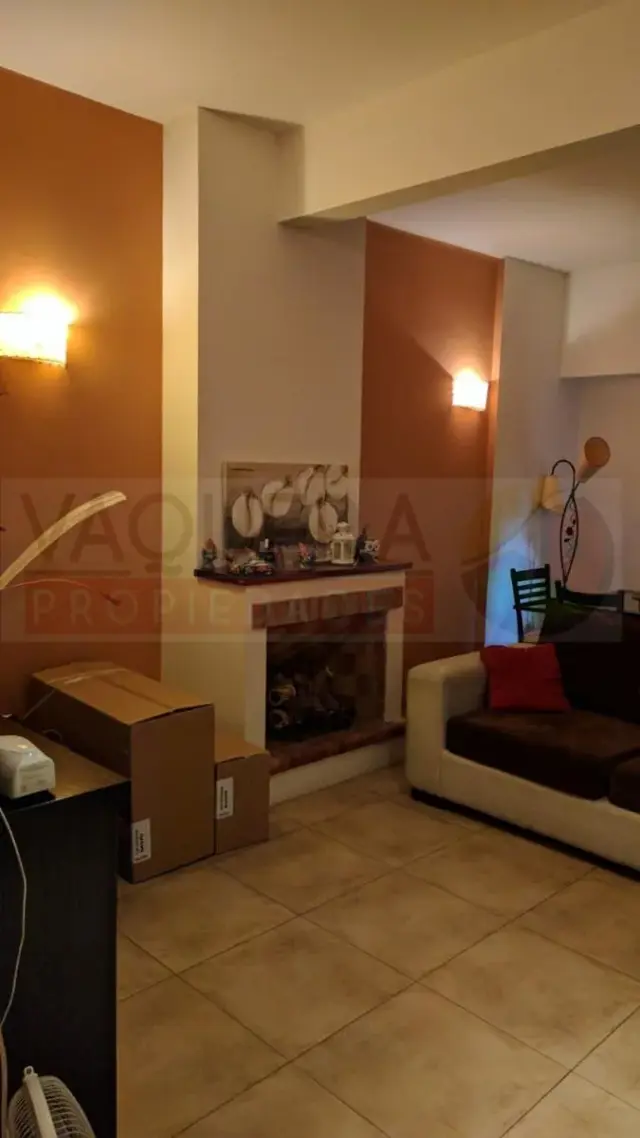 Amplio PH Planta Baja Al Frente, Tipo Casa, Totalmente Independiente. APTO CREDITO.