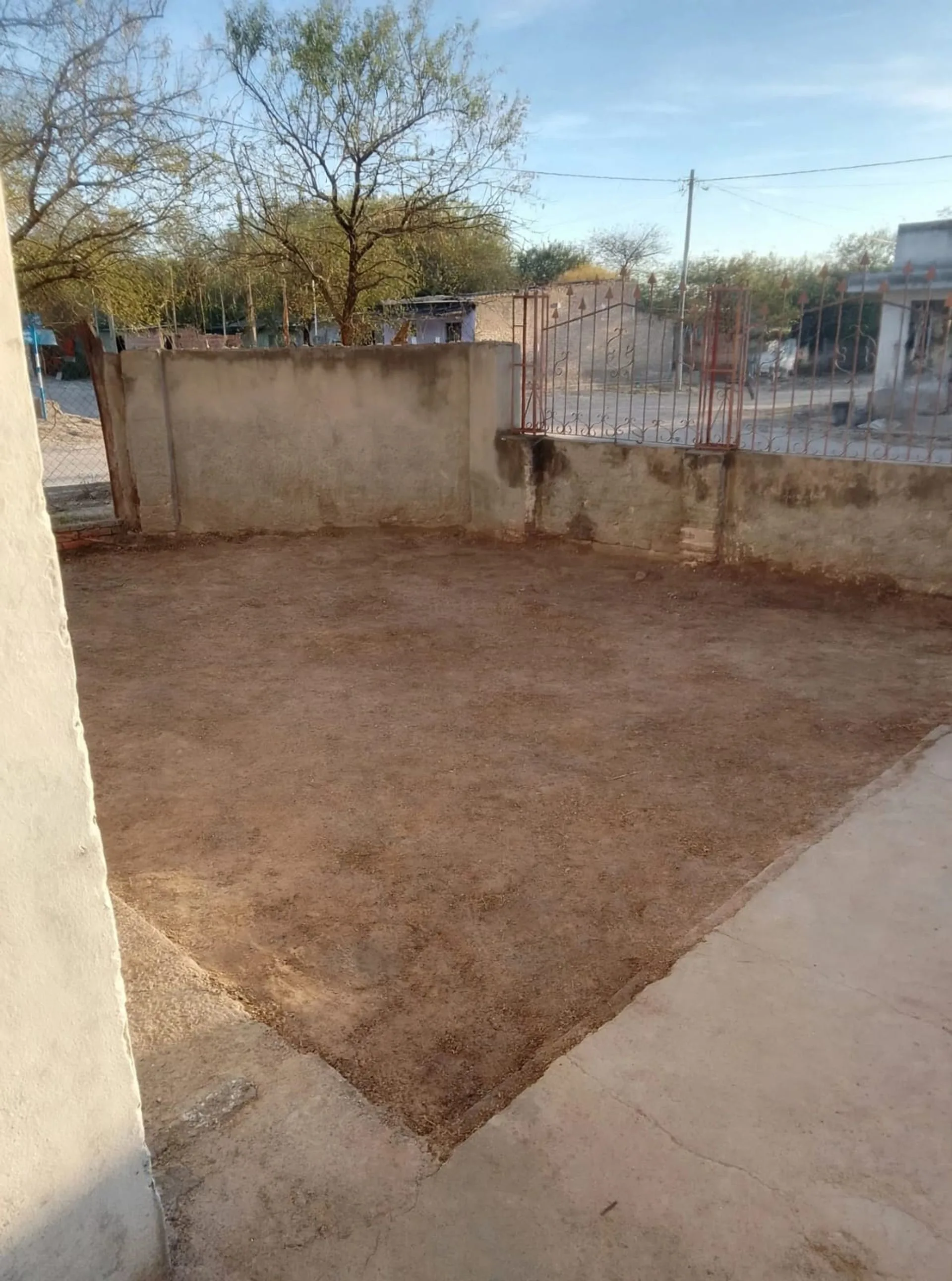 CASA EN VENTA -CLODOMIRA DEPARTAMENTO BANDA- foto 2
